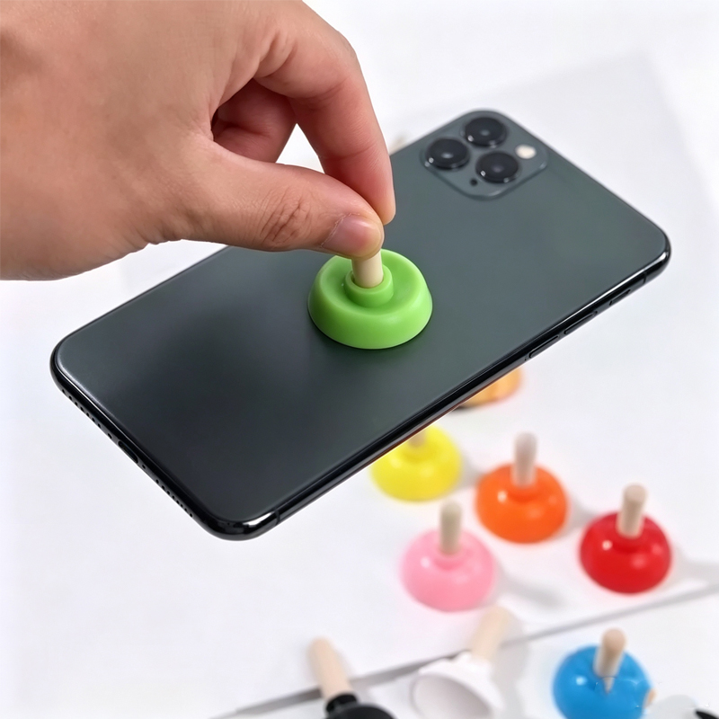 Zabawny uchwyt na telefon w ks – Plunger Toilet recenzja i cena